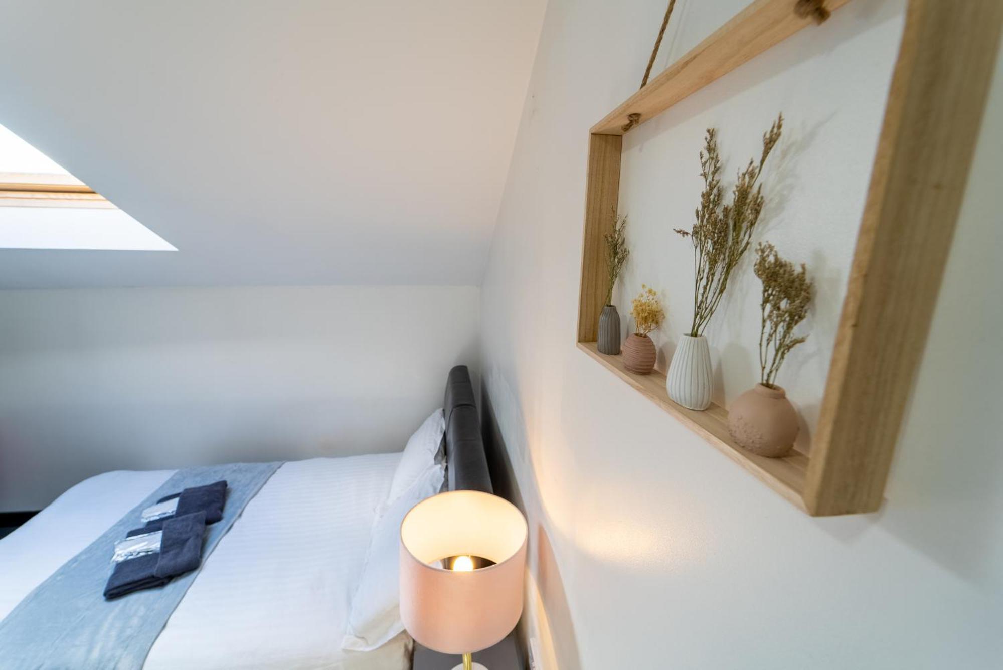 Staysa Equipped Studios Near Qe And Uob In Guesthouse Close To The City! เบอร์มิงแฮม ห้อง รูปภาพ
